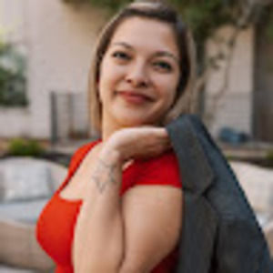 Meet your Posher, Ashley